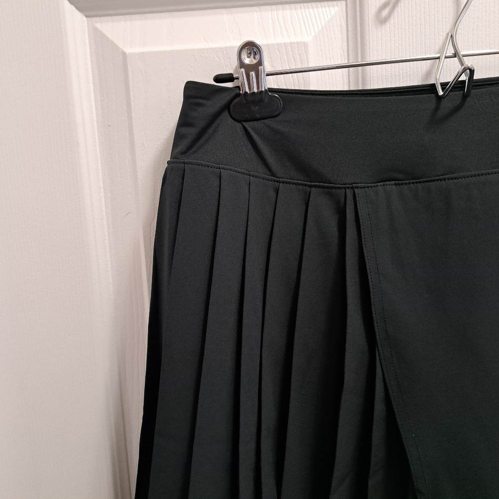 Lole Pleated Active Skort Women's Medium Black Sporty Tennis Inner Short NEW - Picture 9 of 13